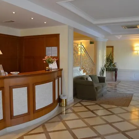 Ristorante La Lampara ホテル 4*