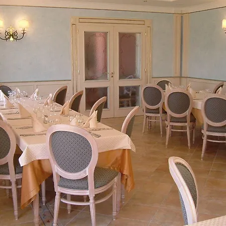 ホテル Ristorante La Lampara 4*